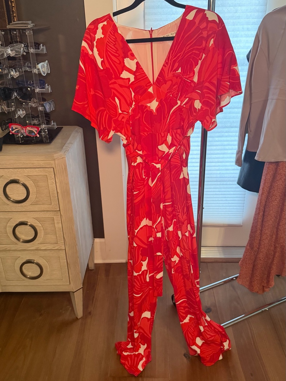 Trina Turk Size 6 Coral Pink Floral Wide Leg Jumpsuit Resort Vacation